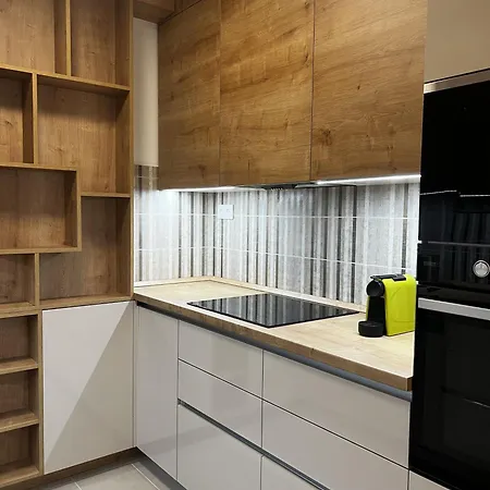 Mt Ξενοδοχείο με διαμερίσματα 4*