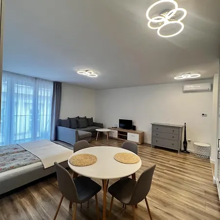 Mt 4* Βουδαπέστη