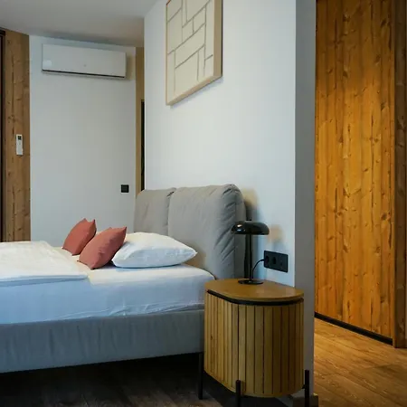Apartahotel Mt 3*