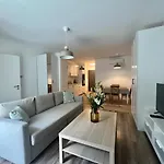 Mt